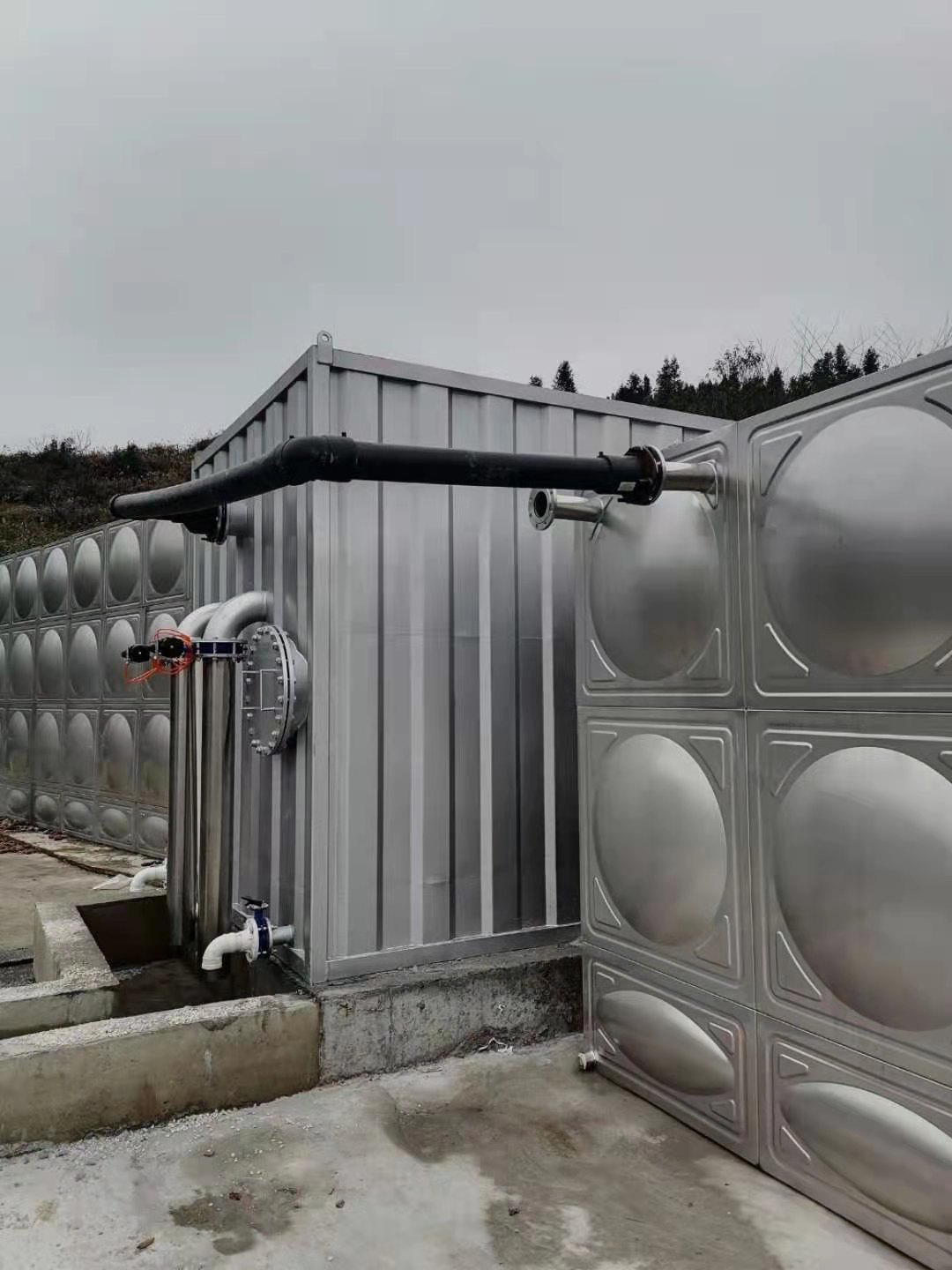 湘西鳳凰（huáng）一體化不鏽鋼淨水器